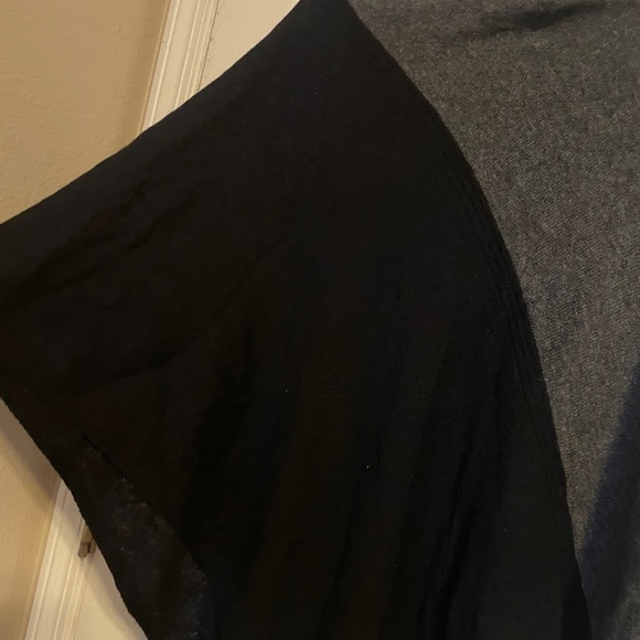 Celeste Charcoal  Black Wool Cashmere Blend‎ Poncho Sweater Shrug Outdoor Casual - Picture 3 of 4